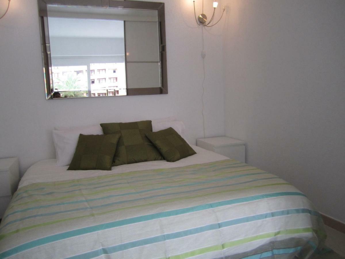 Hotel Apartamento Pyr Fuengirola Private Sunny Pool Side Екстер'єр фото