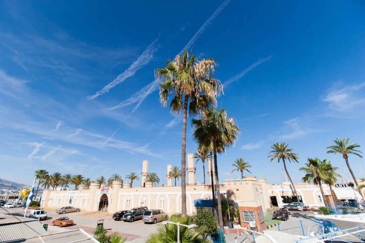 Hotel Apartamento Pyr Fuengirola Private Sunny Pool Side Екстер'єр фото