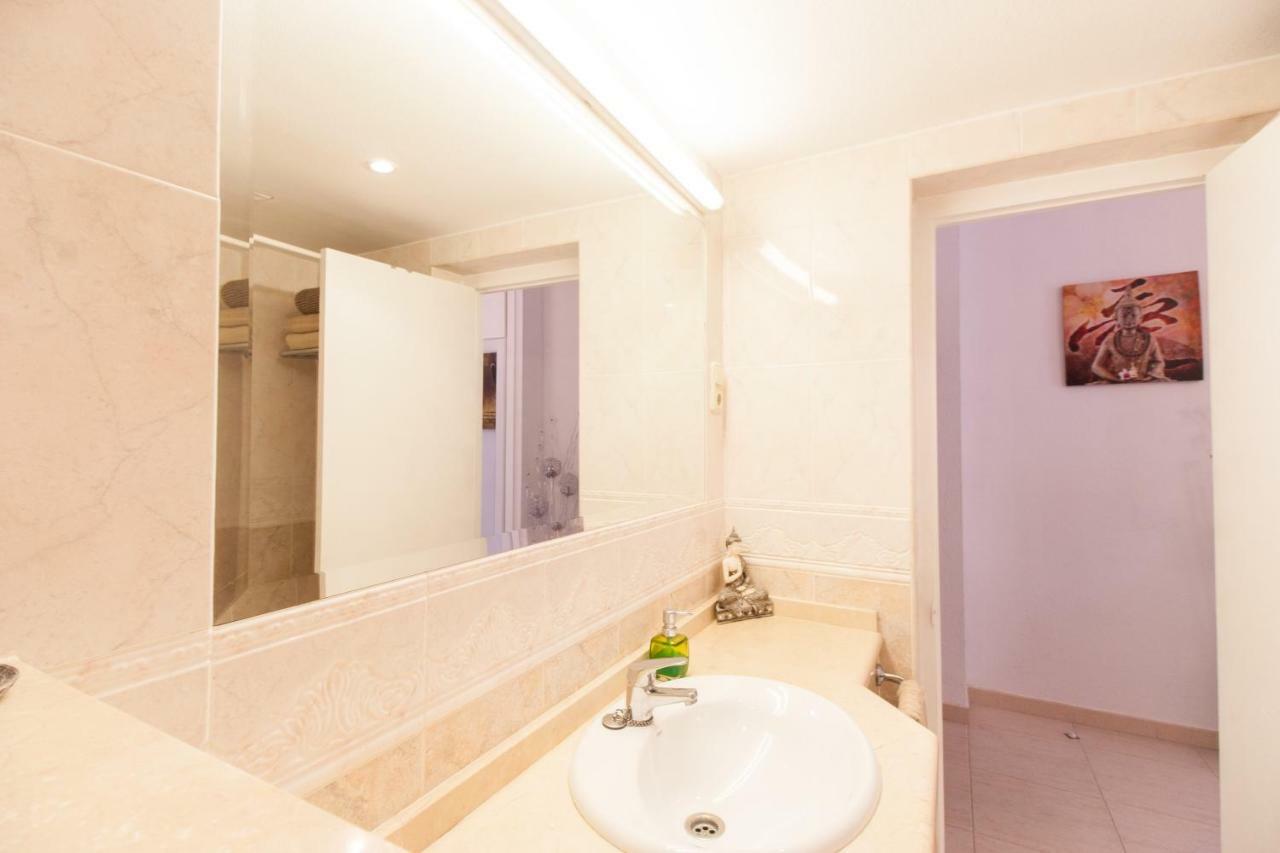 Hotel Apartamento Pyr Fuengirola Private Sunny Pool Side Екстер'єр фото